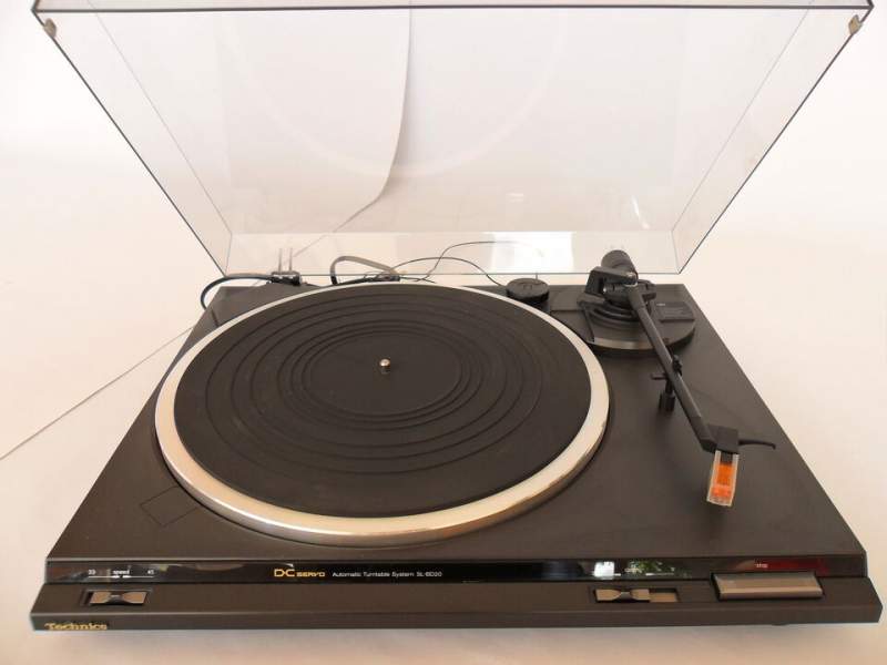 Giradischi Technics SL-BD20