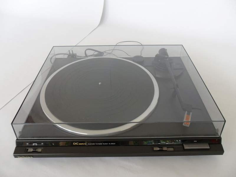 Giradischi Technics SL-BD20