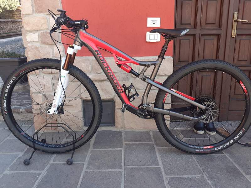 Bici  mountain bike vendo..