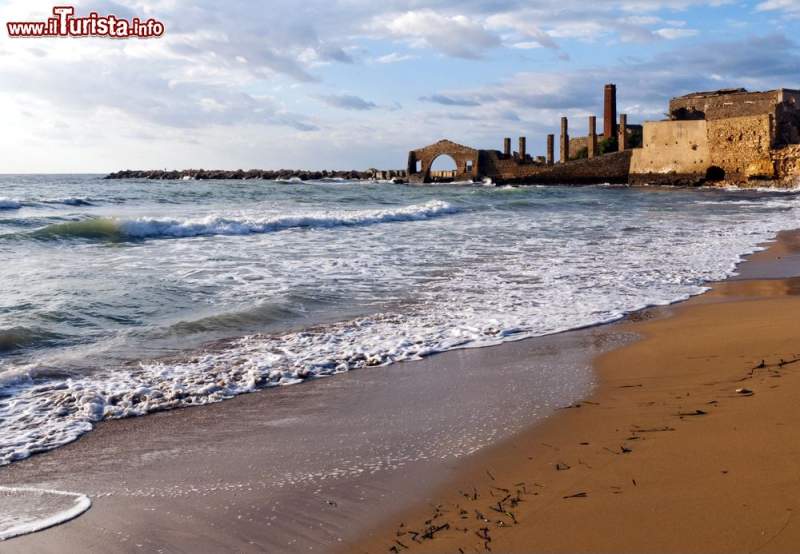 Vacanze in Sicilia  casetta indip. ad  Avola  SR